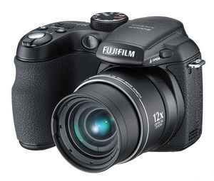 Schnäppchen: Fujifilm FinePix S 1000fd Digitalkamera