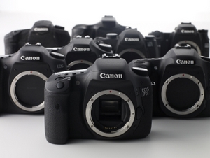 Kompromisslos: Canon EOS 7D D-SLR Spiegelreflex Digitalkamera