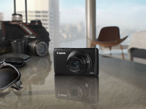 Das Ding mit dem Ring: Canon Powershot S95 Digitalkamera