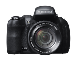 Fix im Test: Fujifilm Finepix HS30EXR Digitalkamera