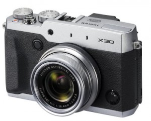 Fujifilm X30 – Kompaktkamera im Retro-Look